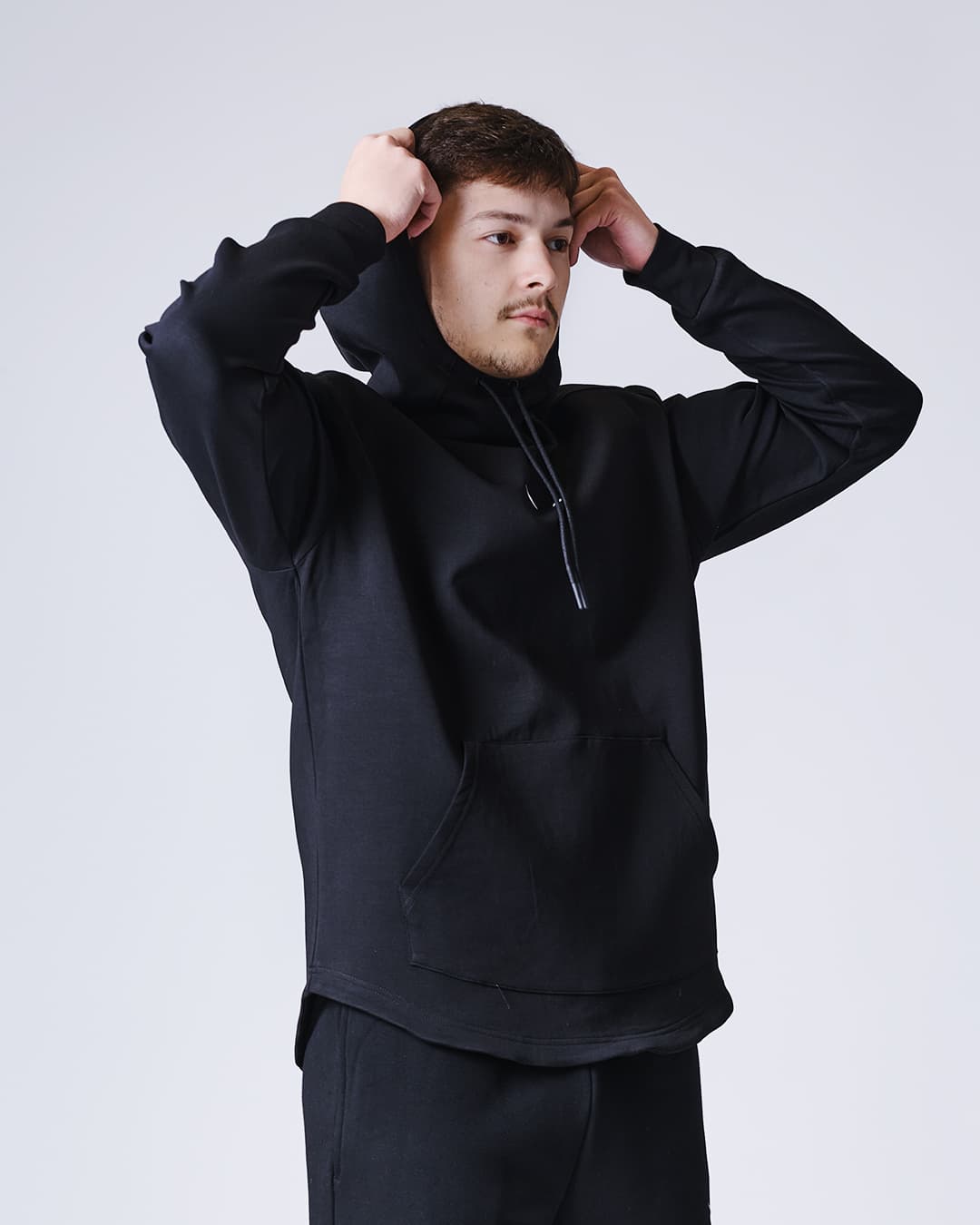 Sweatshirt à Capuche ELION Beaurepaire Noir - Image 6