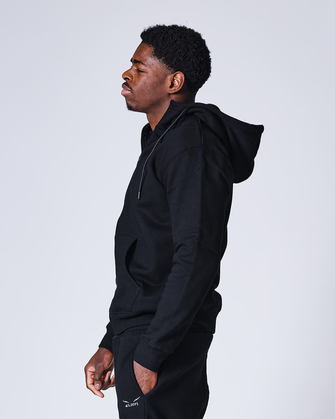 Sweatshirt à Capuche ELION Turenne Noir - Image 2