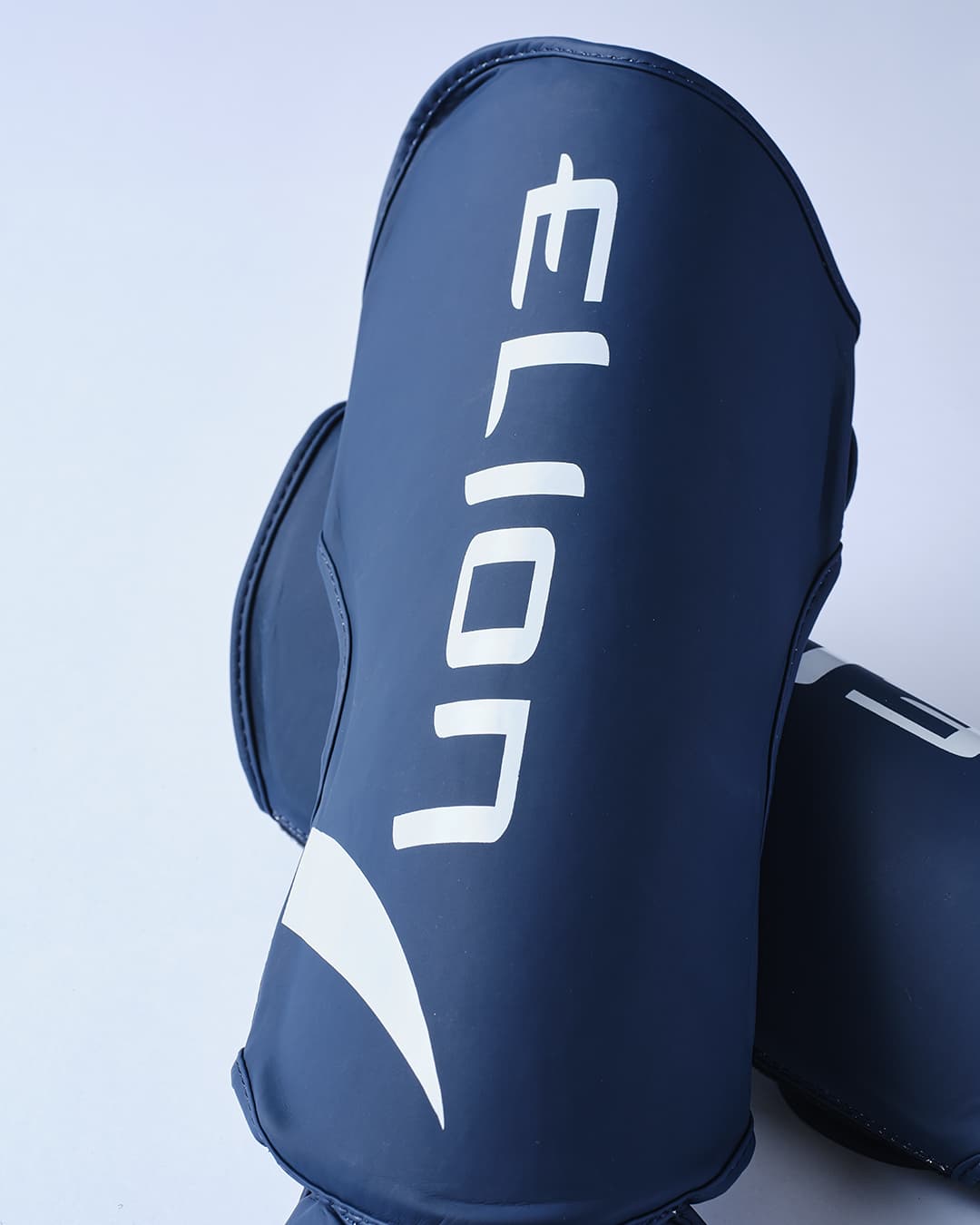Protége tibias ELION EXTRAVAGANT Navy/Blanc - Image 3