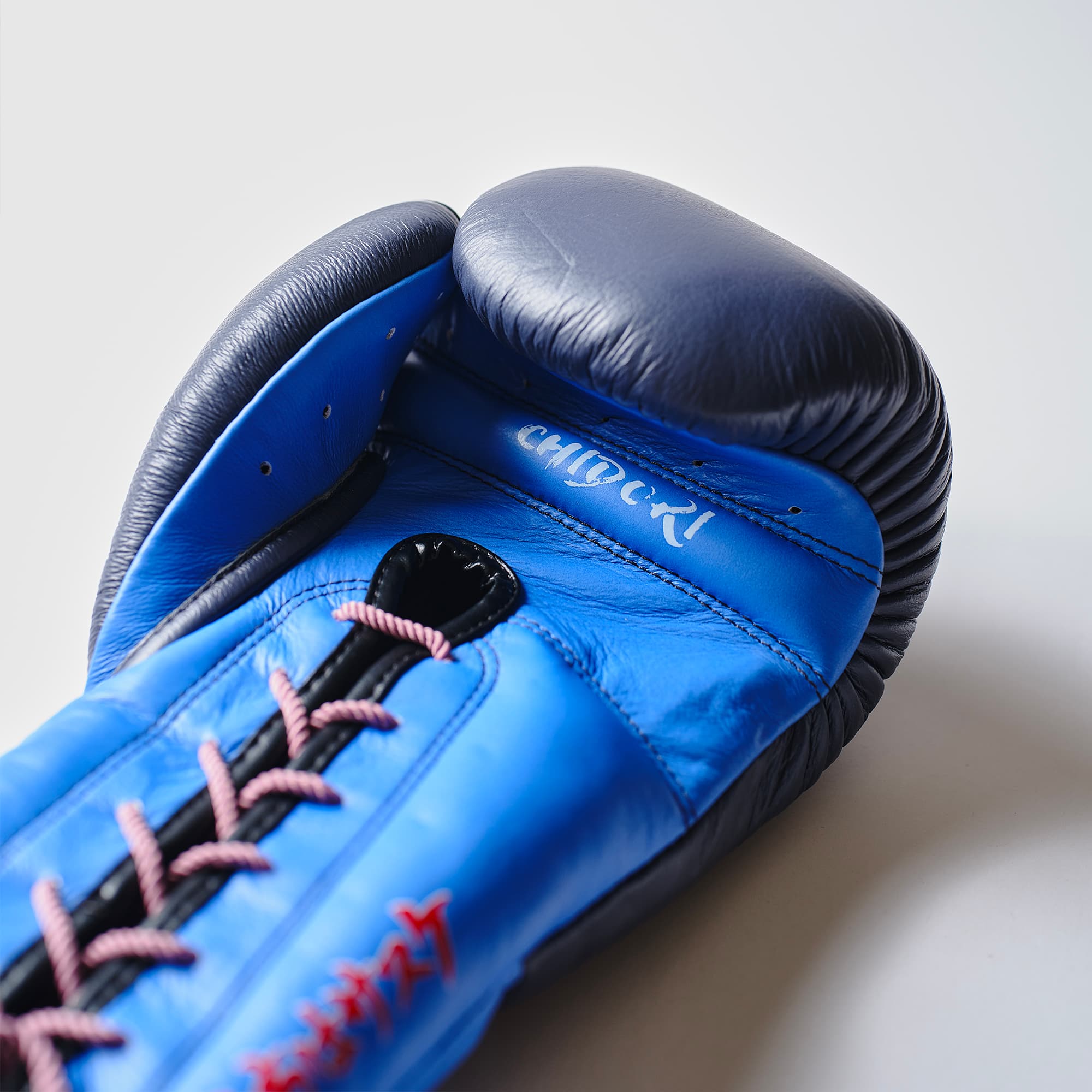 L'Elégant de boxe Naruto Shippuden X ELION Paris Edition Limitée Sasuke - Image 6